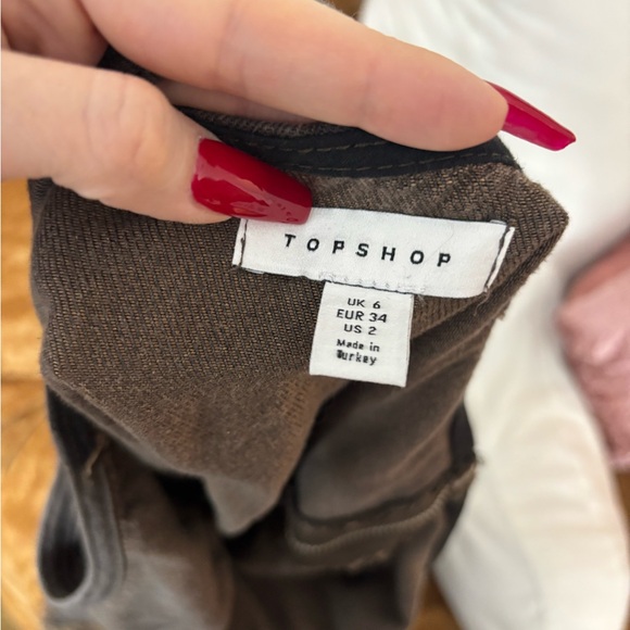 TOPSHOP Denim Asymmetric Cami w/ Ruffle Hem in Brown Twill - Picture 6 of 6